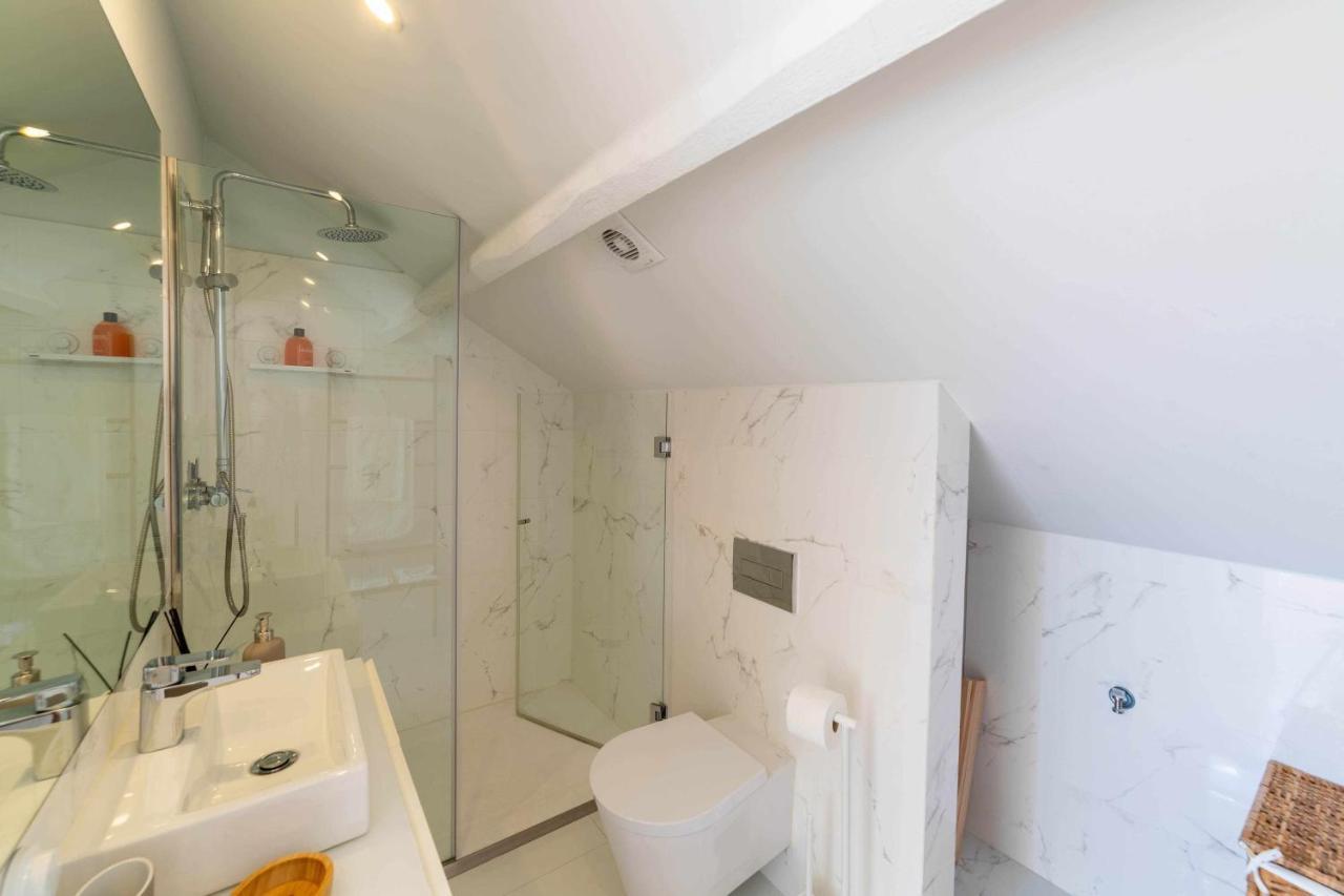 My Home Is Your Home Viana Center Apartment Виана-ду-Каштелу Экстерьер фото